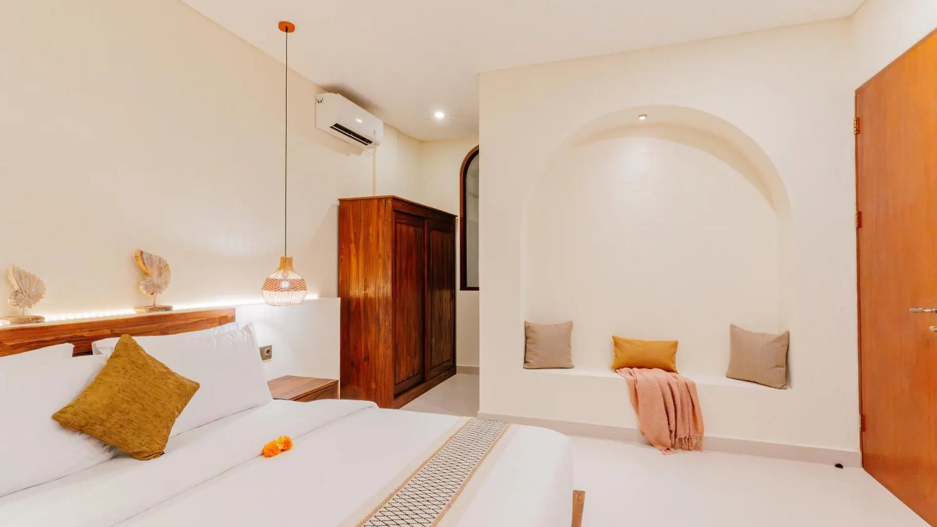 Luxury Villa Noah Kuta